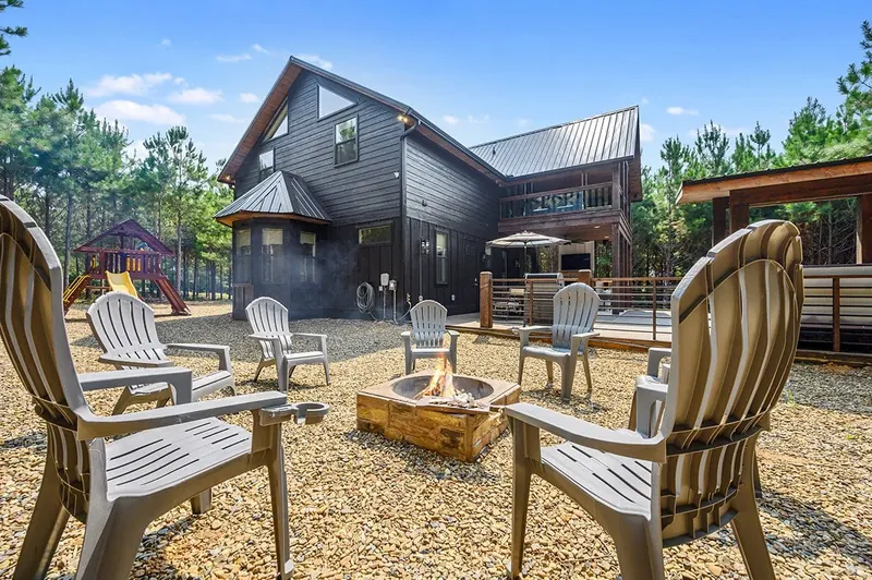 Black Beauty- 3 BR+loft-Sunrise Ridge