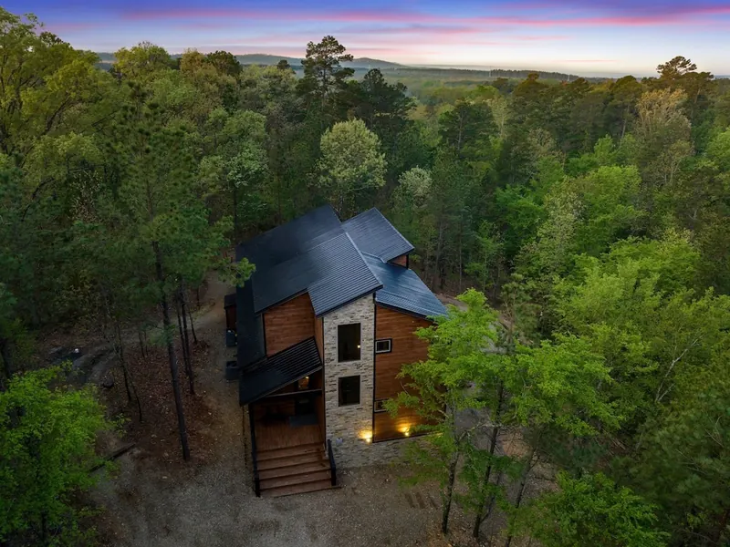 Pines Peek