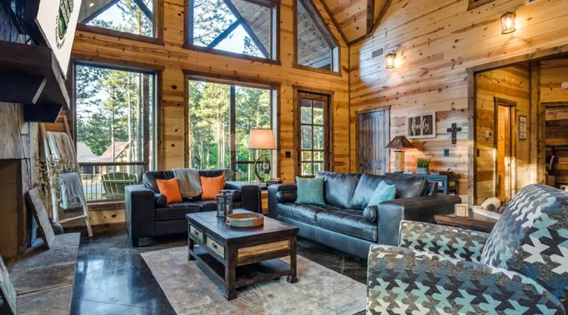 Stone Pine Hideaway