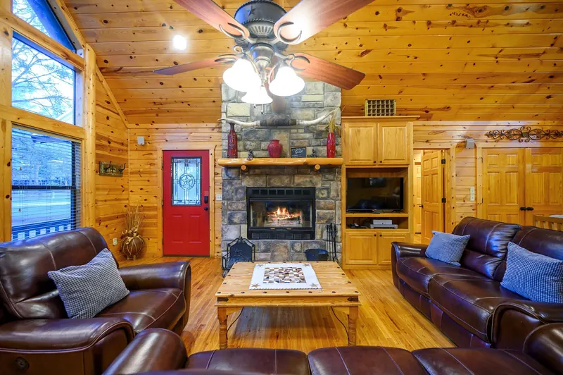 Four Pines Cabin